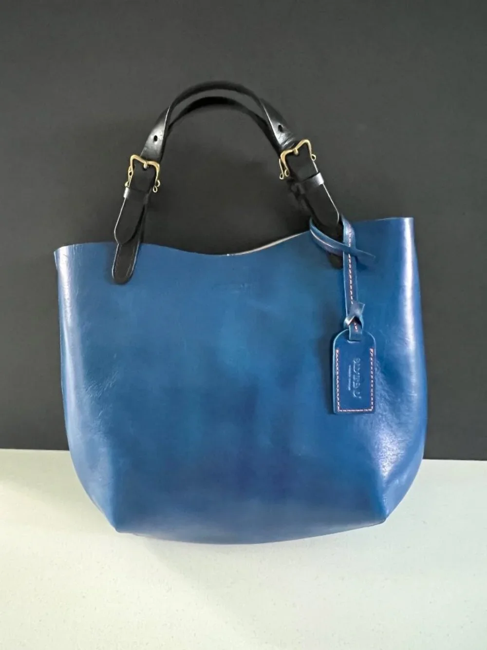 Old Trend Island Mini sky blue Leather Tote